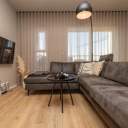 Modern Flat In Reykjavik, Ulfarsardalur Apartment Exterior foto