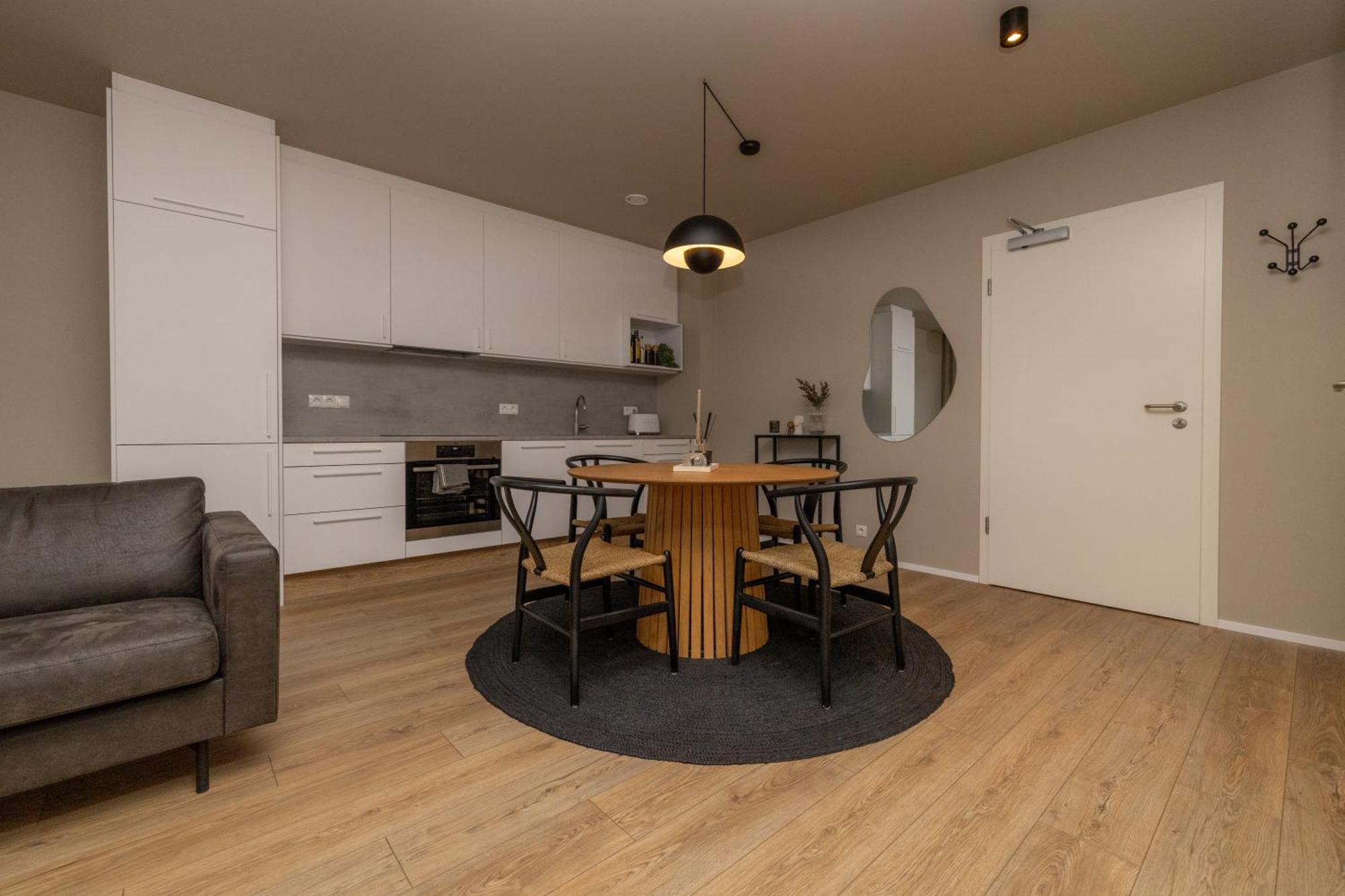 Modern Flat In Reykjavik, Ulfarsardalur Apartment Exterior foto